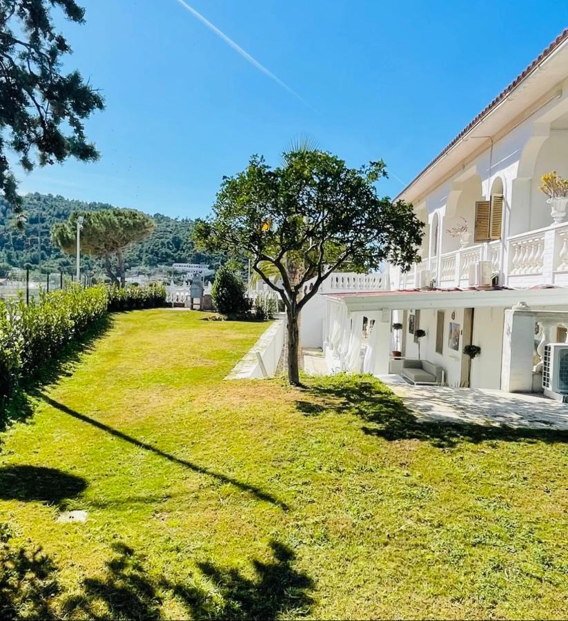 B&B Villa D'Amato เปสคีชี ภายนอก รูปภาพ